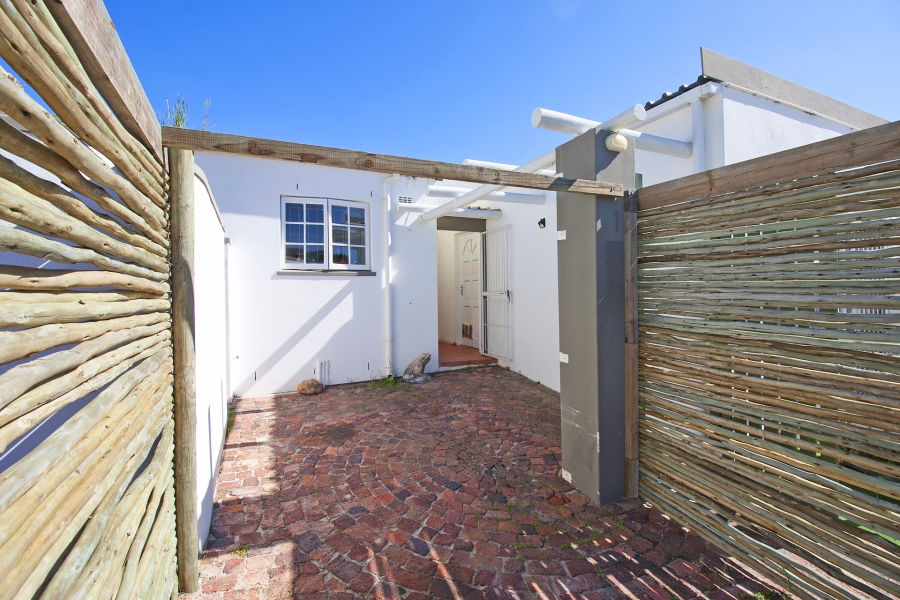 3 Bedroom Property for Sale in Capri Western Cape